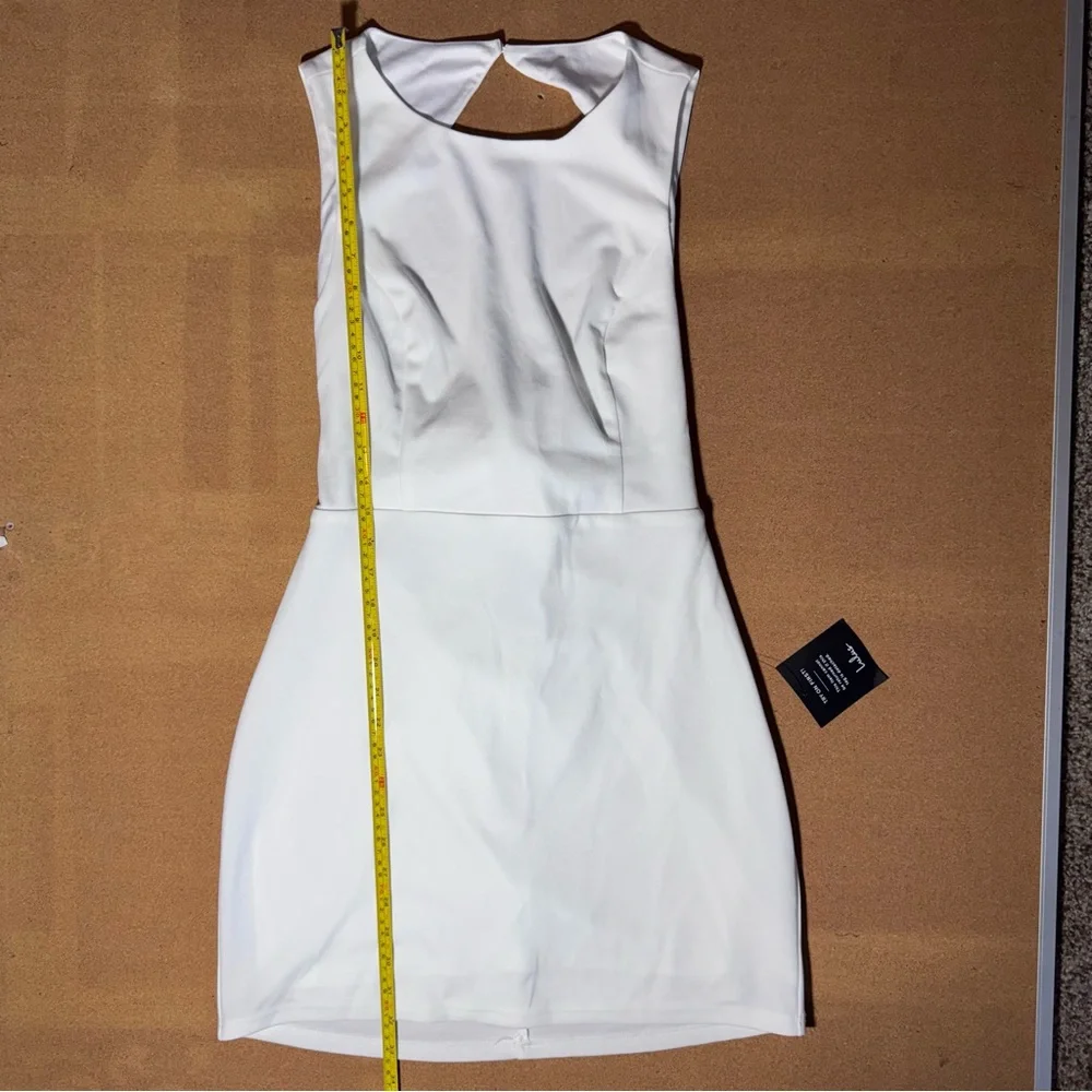 Lulus NWT white mini dress open back bow Soft Girl aesthetic graduation Size L - Picture 5 of 9